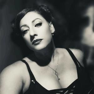 Meet your Posher, Gretchen